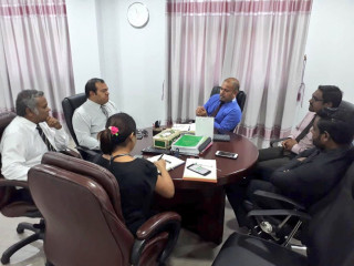 އިލެކްޝަންސް ކޮމިޝަނާ އެކު އެމްޑީޕީން ބޭއްވި މަޝްވަރާ ބައްދަލުވުން