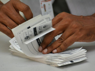 އިންތިޚާބު އޮބްޒަރވްކުރުމަށް މީޑިއާއަށް ބޮޑެތި ހުރަސްތަކެއް އެބަ ހުރި