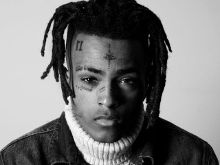 އެކްސްއެކްސްއެކްސްޓެންޓަސިއޯންގެ ނަމުން މަޝްހޫރުވެފައިވާ ޒުވާން ރެޕް ލަވަކިޔުންތެރިޔާ ޖާސޭ އޮންފްރޯއި: އޭނާގެ ލަވަތަކަށް ވަނީ ބޮޑު ތަރުހީބެއް ލިބިގެން ގޮސްފަ