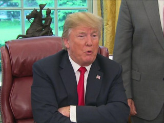 20 ޖޫން 2018 ވަނަ ދުވަހު އެެމެރިކާގެ ރައީސް ޑޮނަލްޑް ޓްރަމްޕް، މައިގްރޭޝަން ޕޮލިސީގެ ގަރާރުގައި ސޮއިކުރެއްވުމަށްފަހު