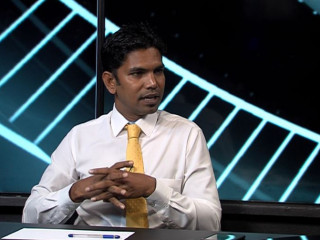 ރާއްޖެޓީވީގެ ފަލަސުރުހީ ޕްރޮގްރާމްގައި ޝިފާޒު ވާހަކަދައްކަވަނީ.