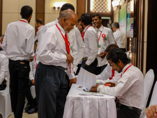 ޖުމްހޫރީ ޕާޓީގެ ރައީސްކަމަށް އަލީ ވަހީދު، ނައިބް ލީޑަރުކަމުގެ މަޤާމަށް އަބްދުﷲ ކަމާލުއްދީން އިންތިހާބެއް ނުވި