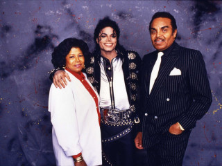 މައިކަލް ޖެކްސަންގެ ބައްޕަ މަރުވެއްޖެ