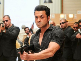 ފިލްމްތަކުން ނުފެނުނީ އަމިއްލަ ސަބަބުތަކާ ހުރެ: ބޮބީ