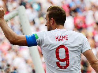 އިނގިރޭސި ކެޕްޓަނަކަށްވުން ކޭންއަށްވީ ފަސޭހަ ކަމަކަށް