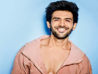 އައިފާ އެވޯޑްގައި ކާރްތިކް ހުށަހަޅައިދިން ފުރަތަމަ ޕާފޯމަންސްއިން އެތައް ބައެއްގެ ހިތްތައް ފަތަހަކޮށްފި