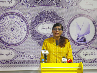 އެމްޑީޕީގެ ރިޔާސީ ކެންޑިޑޭޓް އިބްރާހިމް މުހައްމަދު ސޯލިހް ތަރުޖަމާނު މާރިޔާ އަހްމަދު ދީދީ ނޫސްވެރިންނަށް މައުލޫމާތުދެއްވަނީ