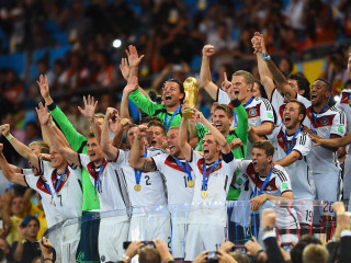 ޖަރުމަނުވިލާތް ގުރޫޕް މަރުހަލާއިން ކަޓަންޖެހޭ ސަބަބެއް ނުވިސްނޭ!