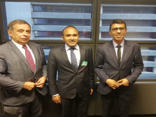 ޑރ. ޖަމީލް (މ) އީޔޫ ޕާލަމެންޓްގެ ބައެއް ބޭފުޅުންނާއިއެކު ފަރަންސޭސީވިލާތުގައި