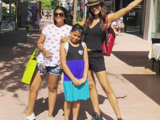 ސުޝްމިތާ ސެން އޭނާގެ ދެ ދަރިންނާއި އެކު