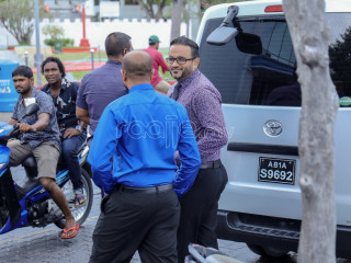 އަދީބް ޖަލުގައި ހުންނެވިއިރު ކޯޓަށް ހާޒިރުކުރަނީ