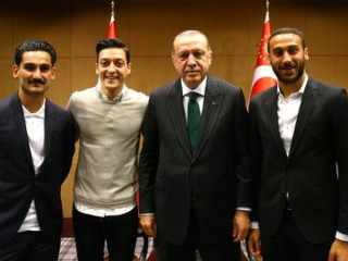 ޖަރުމަނުގެ ގައުމީޓީމަށް ކުޅޭކަށް ދެން  ބޭނުމެއް ނޫން: އޮޒިލް