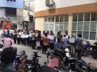 Protest outside the Elections Commission
