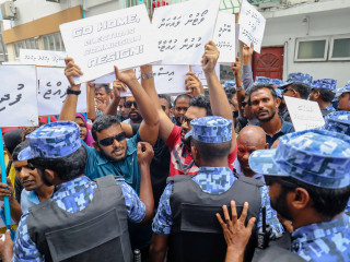 މުޒާހަރާ ރޫޅާލުމަށް އެސްއޯ ފުލުހުން މަސައްކަތް ކުރަނީ