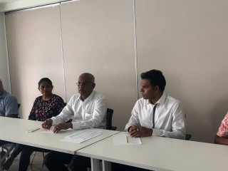 ކެންޑިޑޭޓާއި ރަނިންގ މޭޓް ކެމްޕެއިން ކޯނޑިނޭޓަރުންނާ ބައްދަލުކުރައްވަނީ