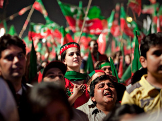 ޕާކިސްތާނުގައި ބޭއްވުނު ރެލީއެއްގެ ތެރެއިން