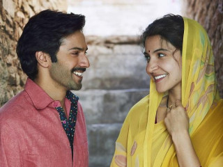 ސުއީ ދާގާ މޭޑްއިން އިންޑިއާ ޕްރޮމޯޓު ކުރުމުގައި ވަރުން އާއި އަނުޝްކާ