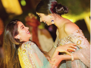 ޚުޝީ(ކ) އަދި ޖާންވީ