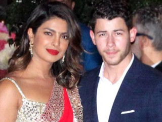 ޕްރިޔަންކާ \'ބާރަތު\' ދޫކޮށްލާ، ނިކްއާ އެންގޭޖް ކޮށްފި