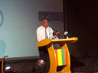 ތުޅާދޫ ޖަލްސާގައި ކަމާލުއްދީން ވާހަކަފުޅު ދައްކަވަނީ