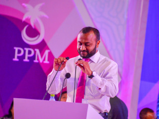 ޝަހީމް ދެން ތިހާވަރު ވާކަށް ނުވާނެ ނޫންތޯ؟