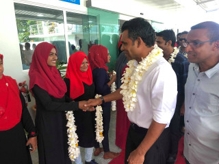 މާމިނގިލީ އެއާޕޯޓުން ފައިސަލަށް މަރުހަބާ ދަންނަވާނީ
