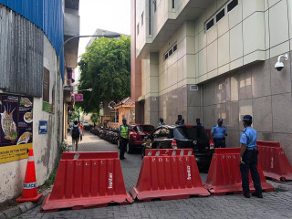 ރައްޔިތުންގެ މަޖިލީސް ހިމެނޭ ސަރަހައްދު ބަންދުކޮށްފައި