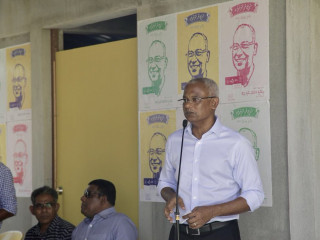 Opposition presidential candidate, Maldivian Democratic Party (MDP)\'s Ibrahim Mohamed Solih speaks to the people of Thaa Guraidhoo