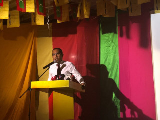 ރައްޔިތުންގެ ތިޖޫރީގެ ތަޅުދަނޑި ރައީސް ޔާމީނާ ހަވާލުކުރަން ނުވާނެ: މަލީހް