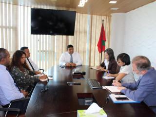 Fisheries Minister Dr. Mohamed Shainee met with UN officials visiting Maldives on Monday