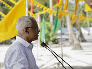 ގުޅިފައިވާ ސިޔާސީ ޕާޓީތަކުގެ ފަރާތުން އިންތިހާބުގައި ވާދަކުރައްވާ އެމްޑީޕީގެ ކެނޑިޑޭޓް އިބްރާހިމް މުހައްމަދު ސޯލިހު