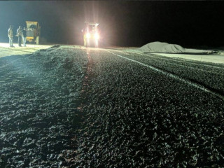 ފުނަދޫ އެއާޕޯޓުގެ ރަންވޭ އަޅުމަށް އަޅަން ޖެހޭ ފުރަތަމަ ފަށަލަ އަޅަންފަށައިފި