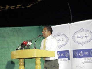 ގަމުގައި ބޭއްވި ޖަލްސާގައި އިންތި ވާހަކަ ދައްކަވަނީ