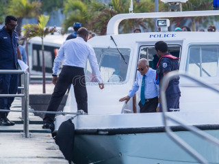 ރައީސް މައުމޫން ކްރިމިނަލް ކޯޓަށް ހާޒިރުކުރަނީ