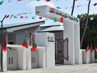 ކޯސްޓްލައިން ފައުންޑޭޝަނުން ތަރައްގީ ކުރި ރާއްޖޭގެ އެންމެ ބޮޑު ޓިވެޓް ސެންޓަރ ކިހާދޫގައި ހުޅުވައިފި