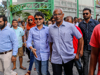 ރާއްޖެޓީވީގެ އަބުރުފުޅު ފަންޑް ހުޅުއްވައި ދެއްވުމަށް ކޯލިޝަންގެ ކެންޑިޑޭޓް އިބޫ ވަޑައިގަންނަވަނީ