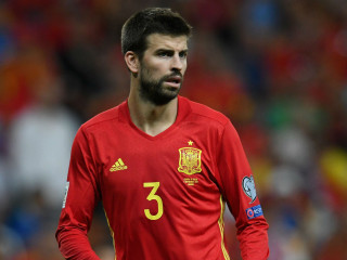 ސްޕެއިންގެ ގައުމީ ޓީމުގެ ޖާޒީގައި ޕީކޭ