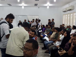 ރިރެޖިސްޓްރީކުރަން 20000 ފޯމު ދެ ފަހަރަށް ހުށަހަޅާފައި