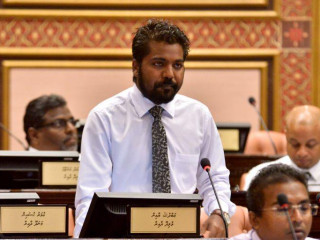 އެޑިޓްކޮށްފައިވާ ވީޑިއޯ ޝެއަރކުރި އެއް ބޭފުޅަކީ ވެލިދޫ ދާއިރާގެ މެމްބަރު އަބްދުﷲ ޔާމީން