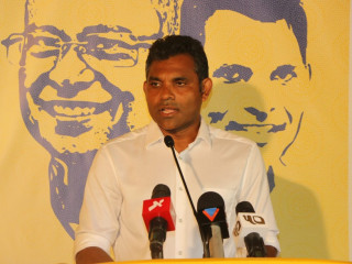 ާމާޅޮހު ރައްޔިތުންނާއި ބައްދަލު ކުރައްވާ ފައިސަލް ވާހަކަފުޅު ދައްކަވަނީ