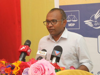 ގުޅިފައިވާ ޕާޓީތަކުން ފެރިދޫގައި ބޭއްވި އެއްވުމުގައި ހަސަން ލަތީފް ވާހަކަދައްކަވަނީ