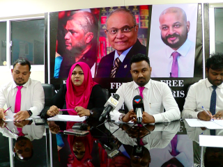 ފާރިސްގެ ފަރާތުން ބޭއްވި ނޫސްވެރިންގެ ބައްދަލުވުމުގެ ތެރެއިން