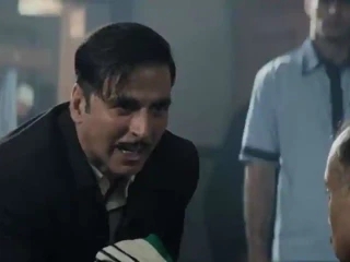 ގޯލްޑް ސަތޭކަ ކްރޯޑް ކްލަބަށް!