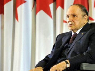 2013 ވަނަ އަހަރު ސްޓްރޯކެއް ޖެހުމާއި ގުޅިގެން އާލާސްކަންފުޅު ހުރިގޮތުން ބޫތެފްލިކާ އިންނަވަނީ ފުރޮޅުލީ ގޮނޑީގައި