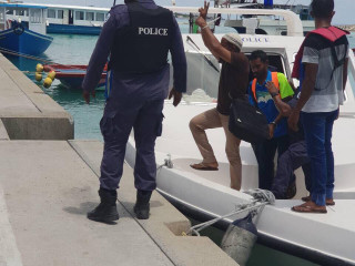 ކޮލަމާފުށިން ހައްޔަރުކުރި މީހުން ގއ. ވިލިނގިއްޔަށް ގެންދަނީ