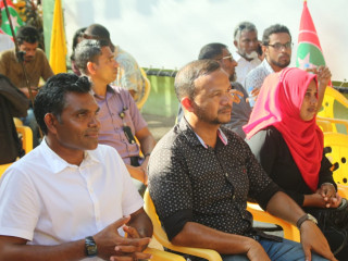 ރައްޔިތުން މަޖިލީހުގެ ކެންދޫ ދައިރާގެ މެމްބަރު އަލީ ހުސެއިން އާއި އިބްރާހިމް މުހައްމަދު ސޯލިހުގެ ރަނިންގ މޭޓް ފައިސަލް ނަސީމް ބ. ކެންދޫގައި