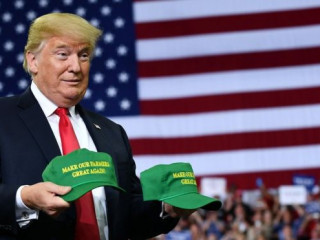 އެމެރިކާގެ ރައީސް ޑޮނަލްޑް ޓްރަމްޕް