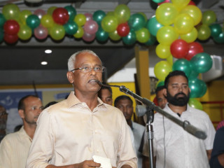 ގުޅިފައިވާ ސިޔަސީ ޕާޓީތަކުގެ ފަރާތުން އިންތިހާބުގައި ވާދަކުރައްވާ އެމްޑީޕީގެ ކެންޑިޑޭޓް އިބްރާހިމް މުހައްމަދު ސޯލިހު