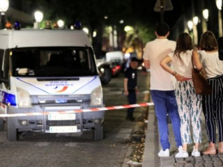 9 ސެޕްޓެމްބަރ 2018 ގައި ޕެރިހުގައި ވަޅިން ހަމާދިން ސަރަހައްދު ފުލުހުން ބަންދުކޮށްފައި