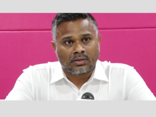 އައްބާސް ޝަރީފު: ހައި ކޯޓުގެ ފަނޑިޔާރުކަމުން އިސްތިއުފާ ދެއްވީ 2015ގައި